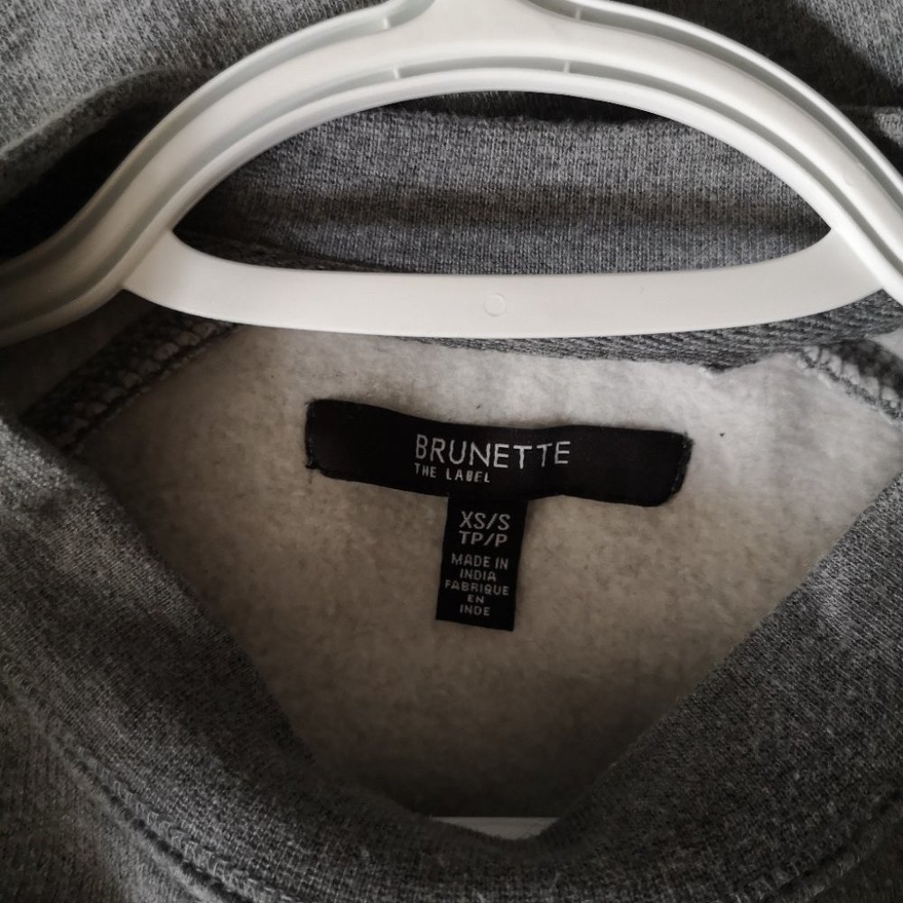 Brunette The Label Crew neck Sweatshirt XS/S - Picture 3 of 3